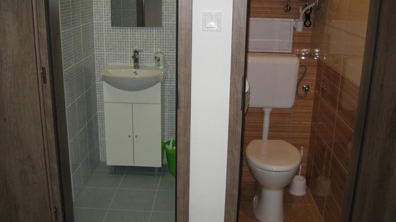 Hz Apartman Miskolc Apartment Exterior photo