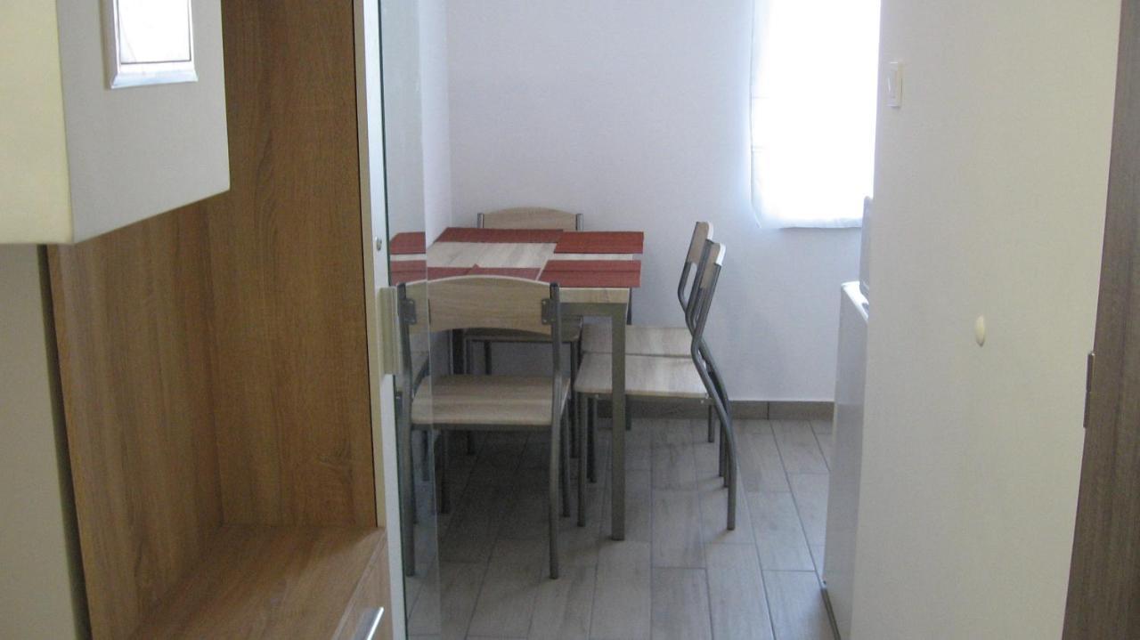 Hz Apartman Miskolc Apartment Exterior photo