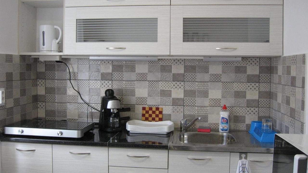 Hz Apartman Miskolc Apartment Exterior photo